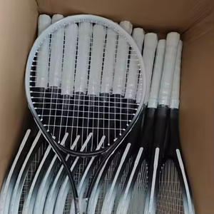 <span class=keywords><strong>Raquette</strong></span> de tennis personnalisée pour enfants, <span class=keywords><strong>raquette</strong></span> de tennis professionnelle en fibre de carbone noire mate pour adultes avec logo personnalisé - Product Image 3