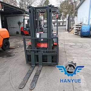 Carrello Elevatore Diesel HELI H2000 Usato da 3 Tonnellate, Serie 30, 4WD con Pneumatici Solidi, Prodotto in Cina - Product Image 5