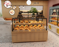 Maßgefertigtes schwarzes Metall-Bäckerei-Displayregal mit weißem Unterschrank, Brotregal, Glas-Dessertvitrine, Ladeneinrichtung
