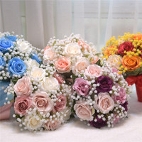 Bouquet de mariée élégant Roses artificielles bébé souffle mariage fleurs attachées à la main pour la mariée et les événements durables et réalistes