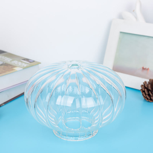 <span class=keywords><strong>Abat</strong></span>-<span class=keywords><strong>jour</strong></span> en verre côtelé personnalisé, vente en gros directe d'usine, <span class=keywords><strong>abat</strong></span>-<span class=keywords><strong>jour</strong></span> de lampe de table, éclairage confortable pour votre maison. - Product Image 4
