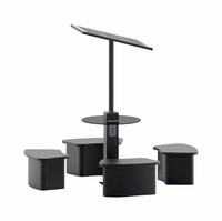 Banc d'extérieur moderne à énergie solaire avec écran LED Banc de bus en métal avec port de charge et toit pour parcs et centres commerciaux