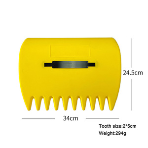 Râteau à feuilles en plastique imitation bois, 34 cm x 24,5 cm, outil de jardinage pour le nettoyage extérieur - Product Image 1
