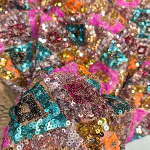 Bán buôn tùy chỉnh floeal dệt Polyester lưới vàng đỏ sequin ren vải cho phụ nữ ăn mặc, hometextile - Product Image 3