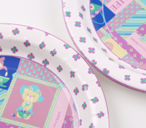 Ensemble d'assiettes en papier ours <span class=keywords><strong>violet</strong></span> jetables populaires assiettes en papier de fête d'anniversaire sont utilisées pour les festivals et les dîners potluck - Product Image 5