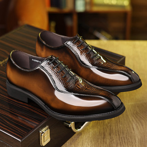 Chaussures en cuir formelles pour hommes de haute qualité, motif crocodile, chaussures de mariage de style britannique haut de gamme. - Product Image 6