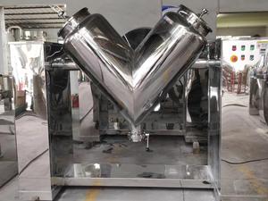 Agitador de Polvo Industrial Tipo <span class=keywords><strong>V</strong></span> de Acero Inoxidable 220V, Grado Alimenticio y Químico, Alta Productividad, Incluye Bomba, Motor y Caja de Engranajes - Product Image 2