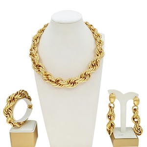 Yulaili New Dubai Gold Plated 3Pcs Jewelry Set <strong>Chunky</strong> Braided Twist Link Necklace Earrings Bracelet for Women Wedding Party - Product Image 1