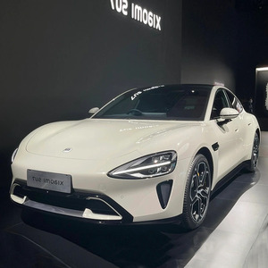 Auto Elettrica EV Xiaomi SU7 Modello Max Pro Grigio Chiaro Novità 2024 - Product Image 6