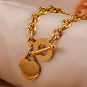 Bracelet et jonc anti-ternissement en acier inoxydable plaqué or 14k 18k, fin et élégant, avec breloque cœur, pour femme - Product Image 2