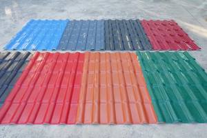 Tuile de toiture en acier revêtu de pierre, ondulée, traditionnelle, résistante aux UV, ignifuge, en résine synthétique, durable, isolante, pour hôtels et parcs - Product Image 6