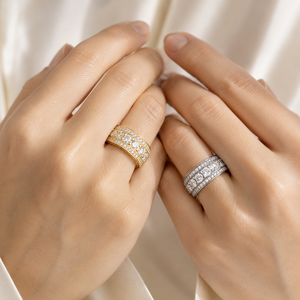 Bague unisexe entièrement pavée pour hommes et femmes, bijou de doigt tendance, unique et stylé - Product Image 2