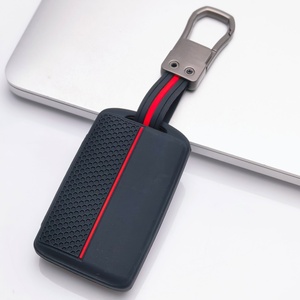 Housse de clé en silicone compatible avec Mazda 3 6 CX3 CX5 CX9 MX5 Miata, clé intelligente à 3 boutons (verrouillage, déverrouillage et fonction panique) - Product Image 6