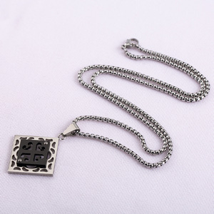 Chinese Style <b>Titanium</b> Steel Hollow Floral Square Pendant Necklace Men's Sweater <b>Chain</b> Geometric Design - Product Image 3