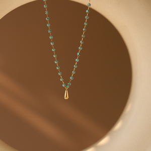 Collier pendentif goutte d'eau fait main en acier inoxydable plaqué or 18 carats avec perles d'aigue-marine style bohème pour femme, idéal pour les soirées - Product Image 6