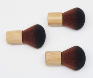<span class=keywords><strong>Brocha</strong></span> de maquillaje <span class=keywords><strong>Kabuki</strong></span> con mango de bambú <span class=keywords><strong>Natural</strong></span>, <span class=keywords><strong>brocha</strong></span> de maquillaje <span class=keywords><strong>Kabuki</strong></span> pequeña para viaje - Product Image 6