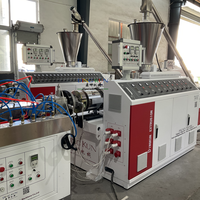 Ligne d'extrusion de profilés de fenêtres et de portes en PVC pour les systèmes de cadres de fenêtres en PVC et UPVC et la production d'extrusion architecturale