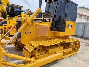 Caterpillar CAT D5M XL d'occasion, tracteur hydraulique à chenilles, bouteur CAT D5k D5h D5 D4 D3 à vendre - Product Image 3