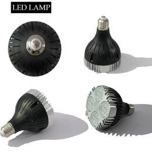 Kích thước tùy chỉnh <span class=keywords><strong>Inflatable</strong></span> ngà ngà đèn LED <span class=keywords><strong>Inflatable</strong></span> trụ cột thắp sáng <span class=keywords><strong>Inflatable</strong></span> <span class=keywords><strong>Cone</strong></span> cho trang trí đám cưới tổ chức sự kiện - Product Image 6