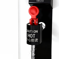 Distributeur d'eau bouillante instantanée et froide avec réservoir de chauffe pour eau bouillante