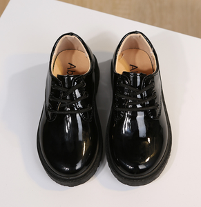 รองเท้าหนังเด็กผู้ชายสไตล์อังกฤษ สำหรับใส่ไปโรงเรียน งานแสดง งานแต่งงาน งานปาร์ตี้ สีดำ รองเท้าลำลองเด็ก รองเท้าโมคาซิน - Product Image 2
