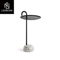 Design minimaliste moderne et créatif Poignée de parapluie Table d'appoint assise en pierre Canapé de salon à côté de la table d'angle modèle