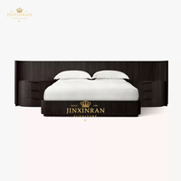 Lit en bois massif haut de gamme moderne et luxueux pour hôtels américains Cadre de lit double King Queen Size