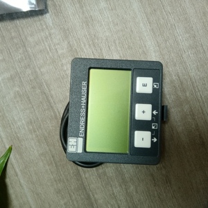 โมดูลแสดงผล Endress+Hauser 52026443 331 เวอร์ชัน 2 ของแท้ พร้อมขายส่ง - Product Image 2