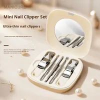 Ensemble de coupe-ongles en acier inoxydable miniature d'usine, 5 pièces, ensemble de manucure, kit de toilettage de voyage pour soins personnels, boîte magnétique blanche