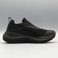 Chaussures décontractées pour hommes à enfiler en maille, directement de l'usine, avec logo personnalisé, légères, respirantes et amortissantes en EVA