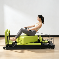 Lit de Pilates Rétractable en Alliage d'Aluminium avec Roues Mobiles pour Entraînement de Core, Yoga et Gymnastique à Domicile