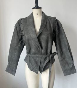 Nuova Giacca Corsetto con Lacci sul Colletto e Maniche Lunghe per Autunno e Inverno 2025 - Product Image 6