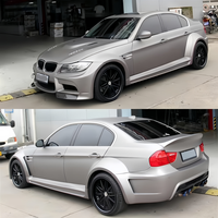 Kit carrosserie large style Vorste compatible avec BMW Série 3/M3 E90 330i 335i, comprenant capot, pare-chocs avant, ailes, jupes latérales, pare-chocs arrière et coffre