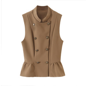 Gilet da donna doppiopetto con peplum personalizzato 2026, gilet corto da ufficio con orlo a balze e bottoni dorati, gilet vintage OEM/ODM - Product Image 4