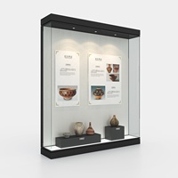 Vitrines d'antiquités personnalisées, design en bois, grande vitrine murale en verre noir avec bande LED