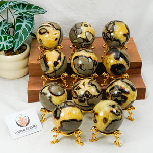 Grande sphère de cristal septarienne Pierres de guérison en cristal naturel Feng Shui Sphère septarienne - Product Image 2