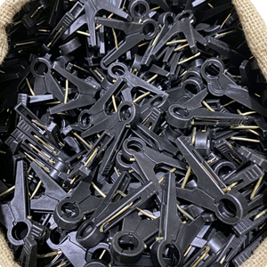 Clips de Soutien pour Plantes en Plastique Durable, Clips de Jardin Non-Dommageables pour Tiges avec Crochets Réglables pour Tomates, Vignes et Semis - Product Image 1