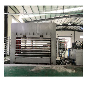 Opération facile d'<span class=keywords><strong>occasion</strong></span> ou nouvelle machine de <span class=keywords><strong>presse</strong></span> <span class=keywords><strong>à</strong></span> chaud de contreplaqué pour le contreplaqué - Product Image 1