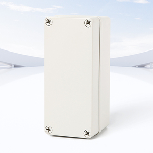 Boîte <span class=keywords><strong>de</strong></span> <span class=keywords><strong>jonction</strong></span> <span class=keywords><strong>étanche</strong></span> IP66 80*110*60mm <span class=keywords><strong>en</strong></span> ABS pour utilisation extérieure, boîte <span class=keywords><strong>de</strong></span> commande électrique pour panneaux solaires avec bornes, niveau <span class=keywords><strong>de</strong></span> protection IP65 - Product Image 5