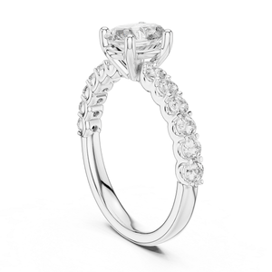 Bague en argent pour femme avec diamant, bijou classique et élégant avec finition diamant brillant, idéale pour les fiançailles, les mariages, les soirées et comme cadeau - Product Image 1