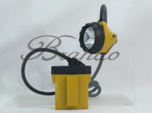 <span class=keywords><strong>Lampe</strong></span> frontale LED rechargeable KL12LM 18650 à batterie lithium, torche frontale super lumineuse, phares étanches, <span class=keywords><strong>lampe</strong></span> <span class=keywords><strong>de</strong></span> <span class=keywords><strong>mineur</strong></span> IP68 - Product Image 4