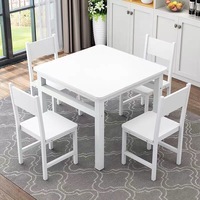 Ensemble table et chaises de salle à manger pour 4 personnes et petit appartement pour 6 personnes, une table et quatre chaises, simple et moderne