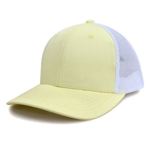 Casquette en maille respirante jaune pâle OEM/ODM – Chapeau de camionneur sportif d'été pour la plage et les voyages - Product Image 2