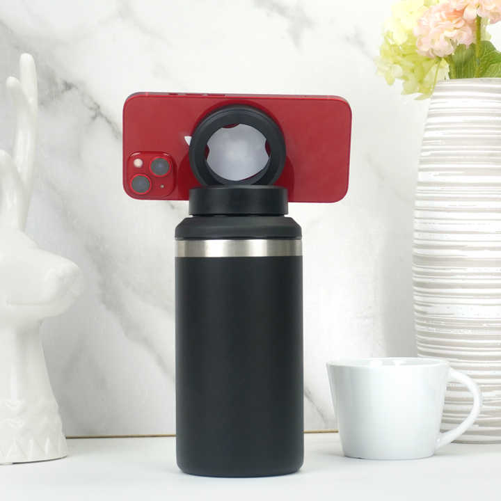 Light Green Premium 35oz Stainless Steel Insulated Sports Bottle with Magnetic Phone Holder Lid main image 1