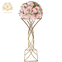 Luxuriöser Rechteckiger Hochzeits-Blumenständer Metall Gold Vase für Eventdekoration und Hochzeits-Tischdekoration
