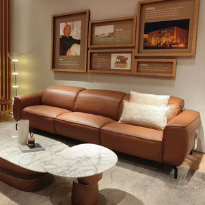 Sofá Italiano Minimalista de Lujo de Tres Plazas en Cuero Genuino con Reposacabezas Ajustable para Sala de Estar o Apartamento Grande Horizontal 9139 - Product Image 3