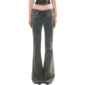 Vaqueros bootcut vintage para mujer con logo personalizado, lavado, con cordón frontal, cintura con cordón ajustable, pequeños detalles desgastados y orificios, pantalones de mezclilla acampanados. - Product Image 1