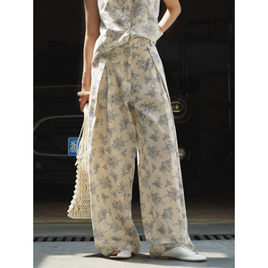 Novedad de verano, pantalones casuales plisados con estampado de plantas de estilo de moda <span class=keywords><strong>parisina</strong></span>, pantalones adelgazantes tridimensionales para mujer - Product Image 1
