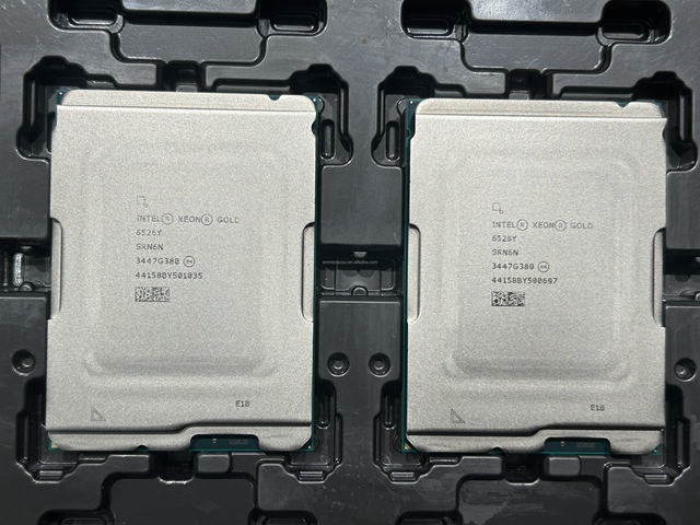 Enterprise Server CPU for Intel Xeon Silver 4514Y 16 Cores 32T 30M Cache 2.0Ghz LGA4677 150W Server Processor
