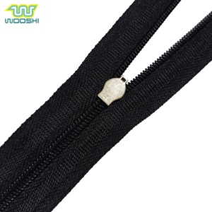 Fermeture à glissière en <span class=keywords><strong>nylon</strong></span> 3 #20CM avec curseur YG Nickelage brillant avec extracteur en plastique dur noir - Product Image 4